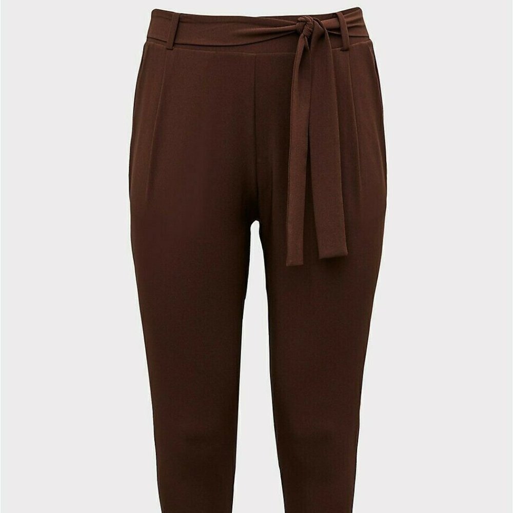 Torrid Womens EUC Plus Sz 0x Crepe SelfTie Taper Straight Leg Pant Raisin Brown - Picture 4 of 9